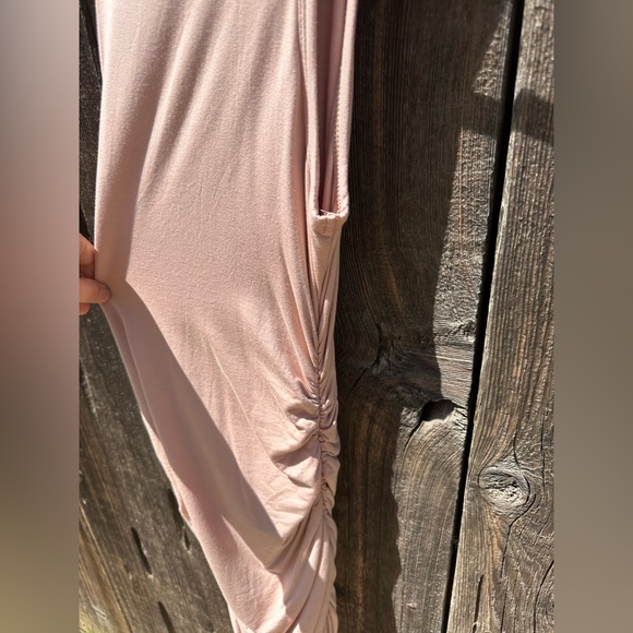 NWT Superdown Yvette Ruched Dress in Nude Revolve - Picture 8 of 11